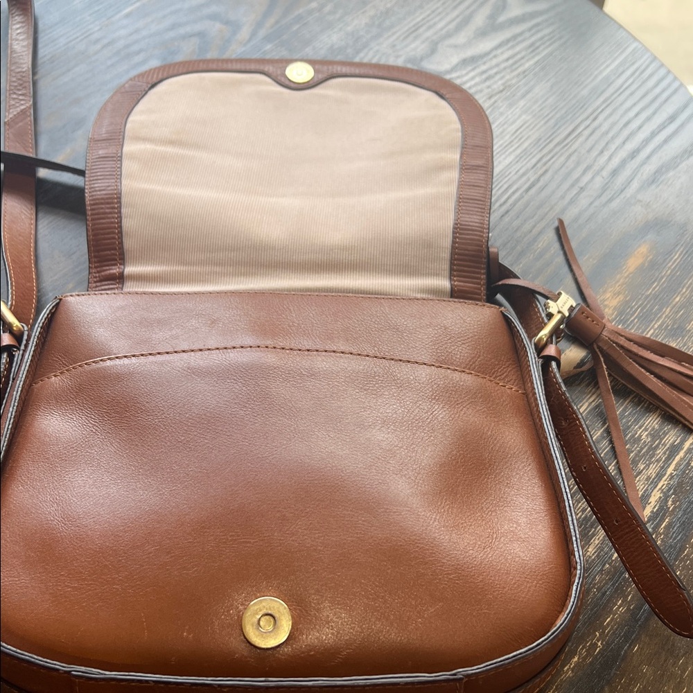 RADLEY LONDON Brown Leather Crossbody Saddle Bag with Tassel - Picture 4 of 5